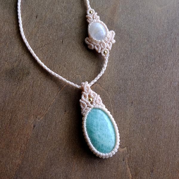 アマゾナイト・ムーンストーン 天然石マクラメ編みペンダントネックレス 3738