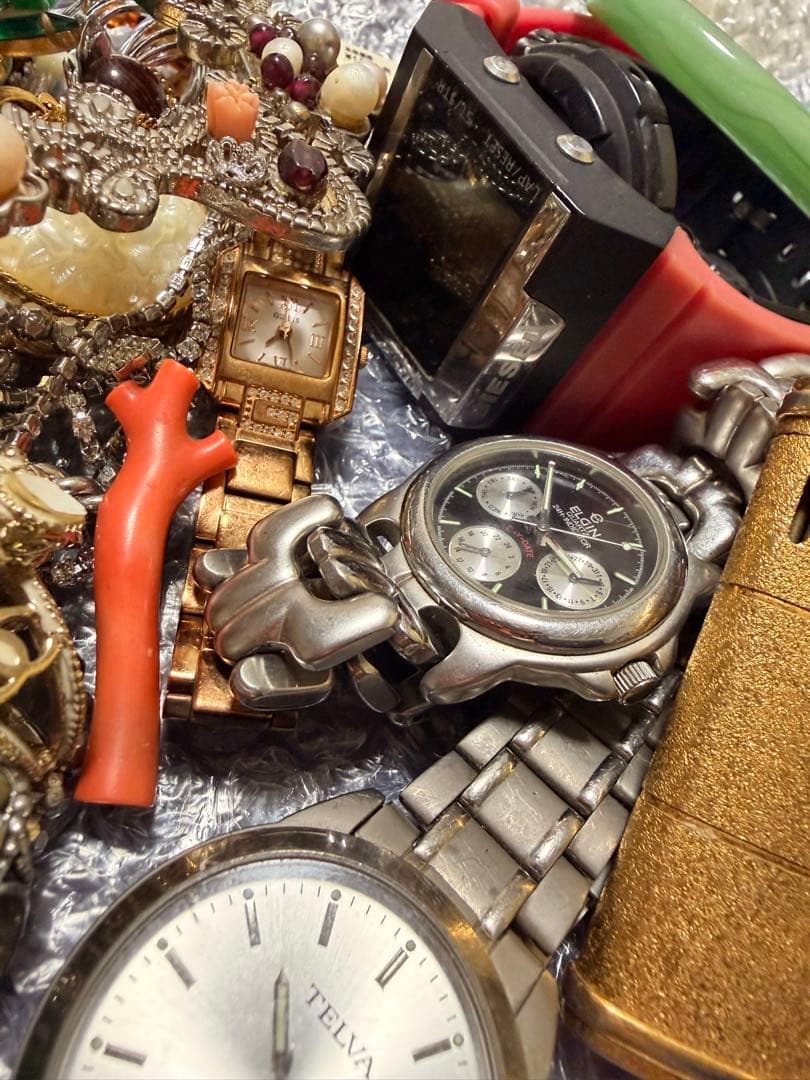 ブ*キ様 遺品整理 アクセサリー まとめ