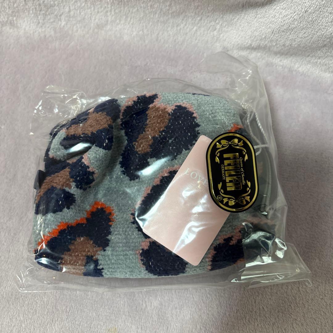 ⭐︎最終価格　FEILER ヒョウ柄 ポーチ&限定タオルハンカチセット