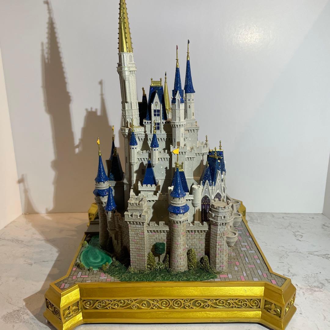 レア WDW シンデレラ城 キャッスル ディズニー フィギュアリン フィギュア