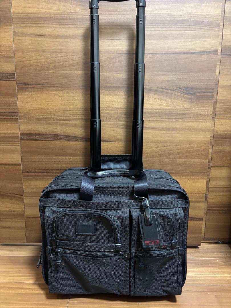 トゥミ　キャリーケース2輪　26104DH