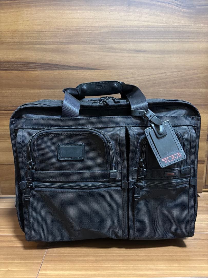 トゥミ　キャリーケース2輪　26104DH