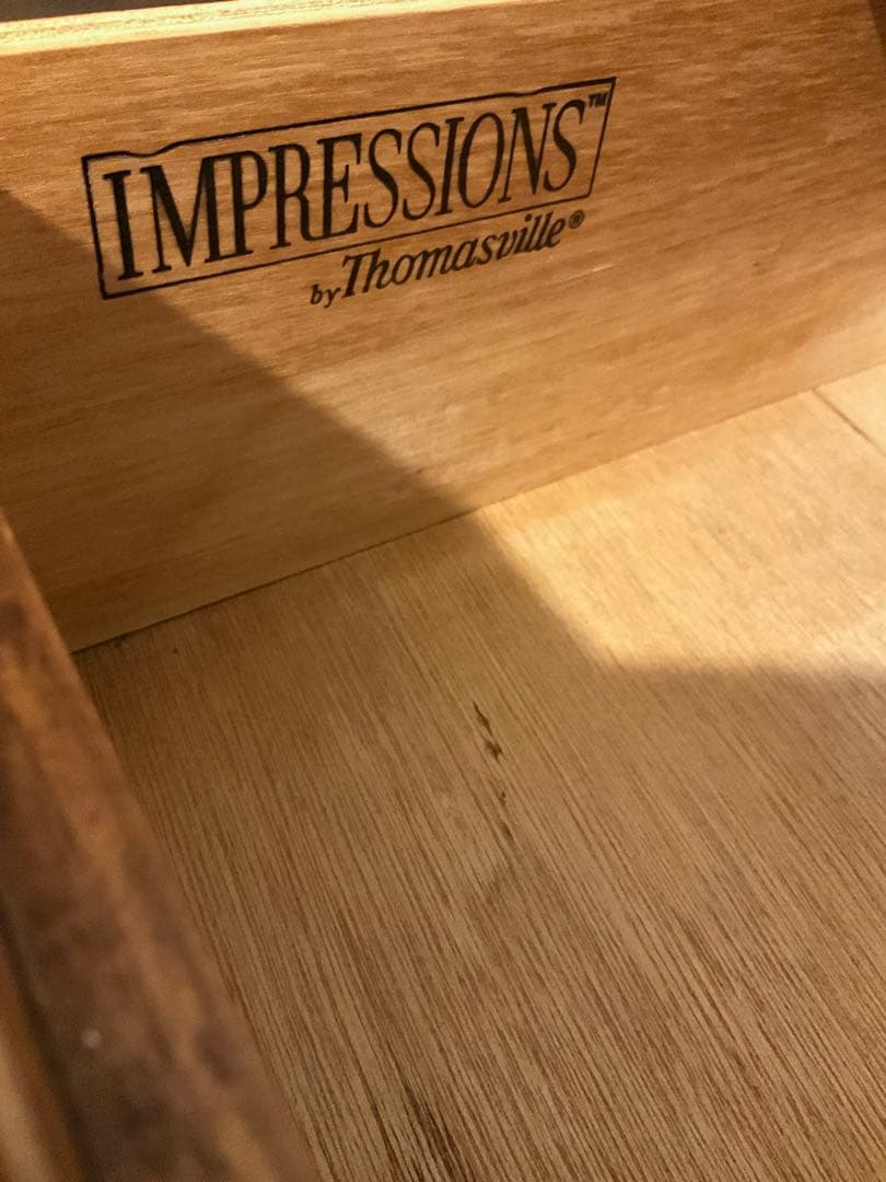 送料込み　vintage thomasville ナイトテーブル