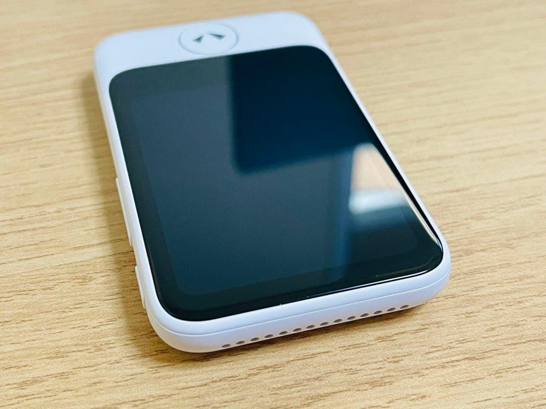 【極美品】POCKETALK（ポケトーク） S2 翻訳機 ホワイト　PTS2-W