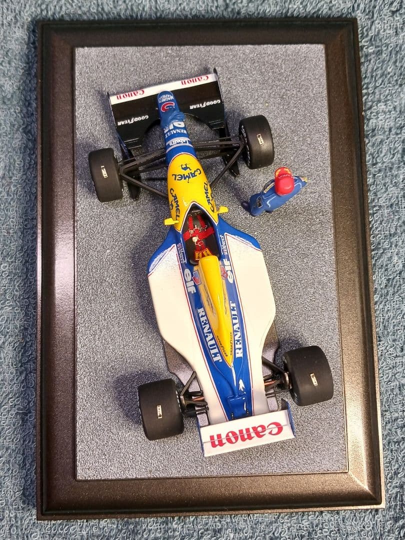 タメオ製1/43 ウイリアムズFW14キット完成品(ナイジェル・マンセル)