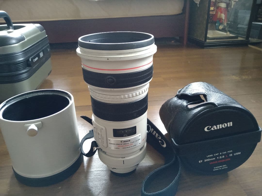 ★Canon キヤノンレンズ・EF300mm F2.8 L IS USM・中古★