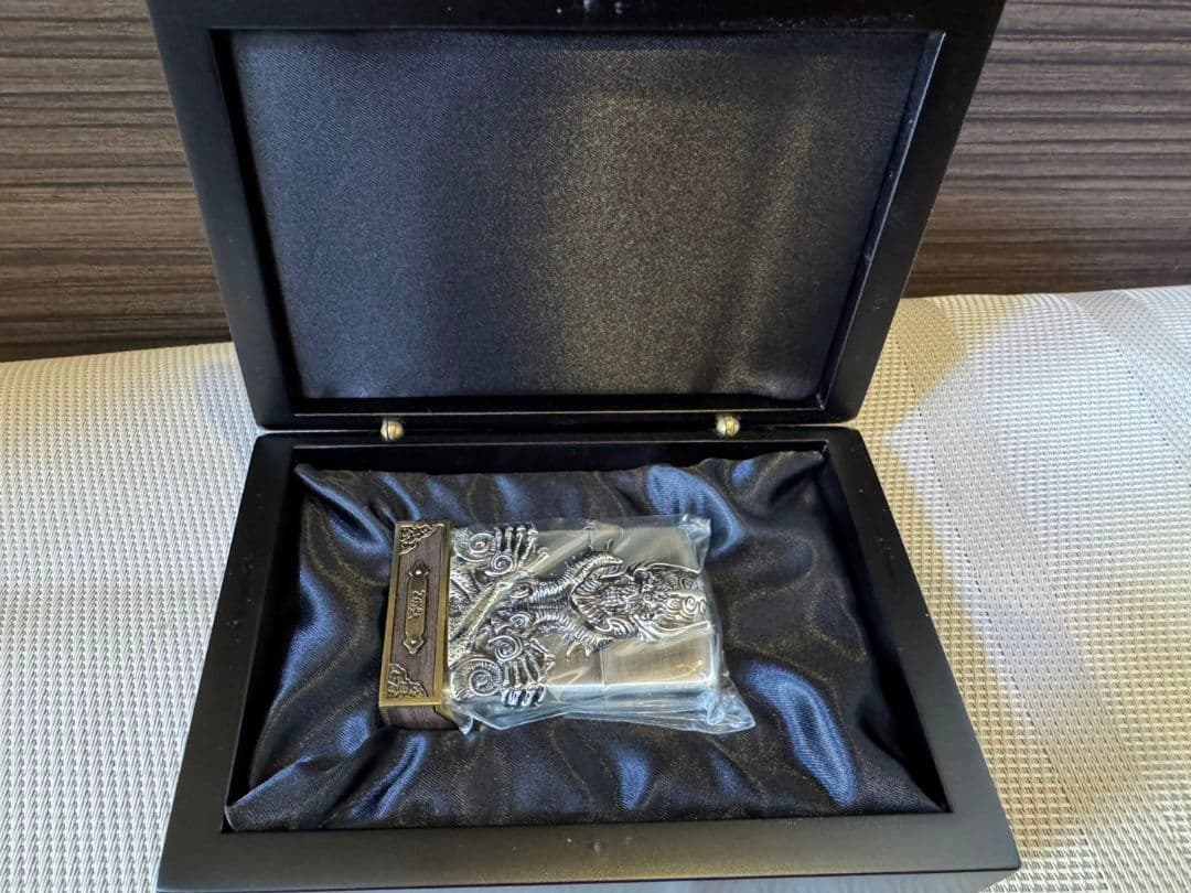 【レア】ザルバ　 ZIPPOライター　牙狼　シリアルナンバー