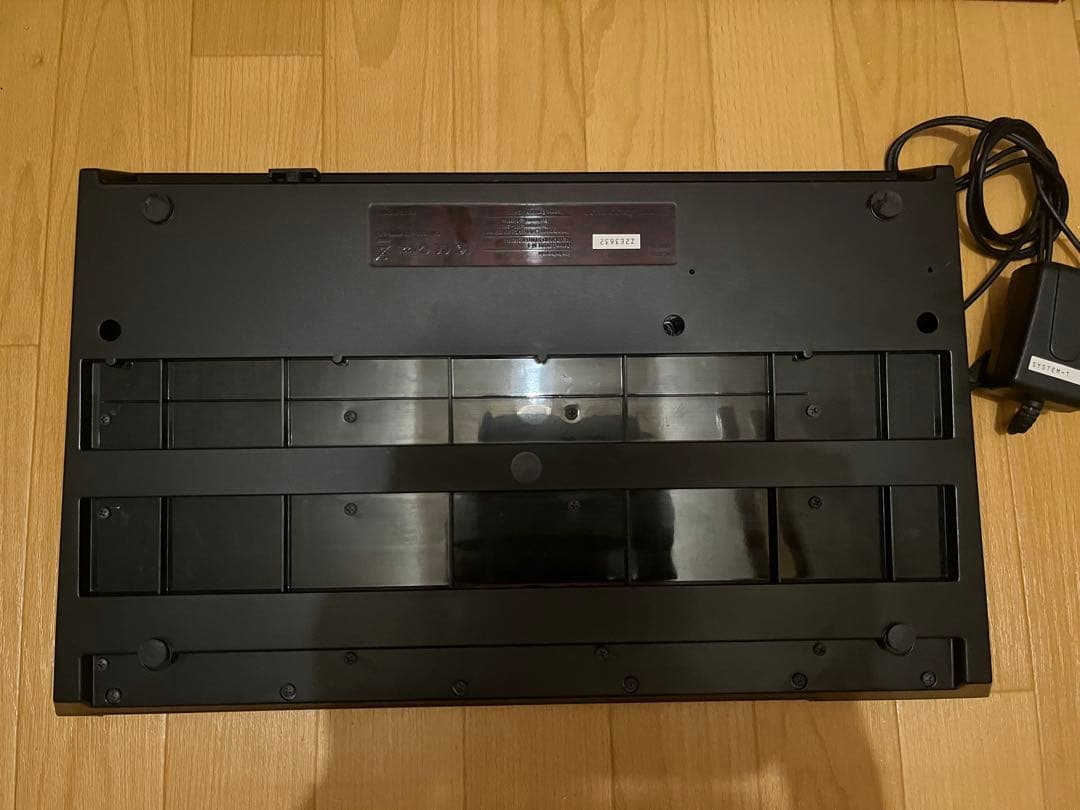 Roland SYSTEM-1 シンセサイザー 本体 ACアダプター付　ジャンク