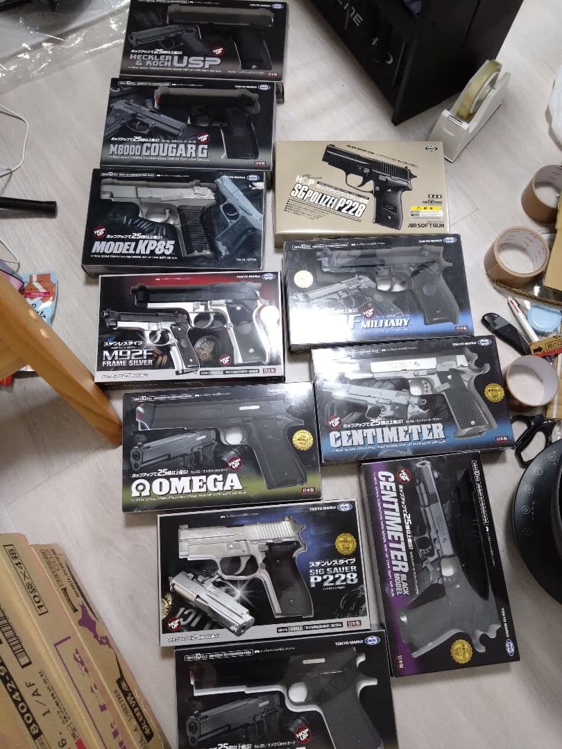 東京マルイエアガン11丁まとめ売りm92fUSPオメガセンチメーターなど