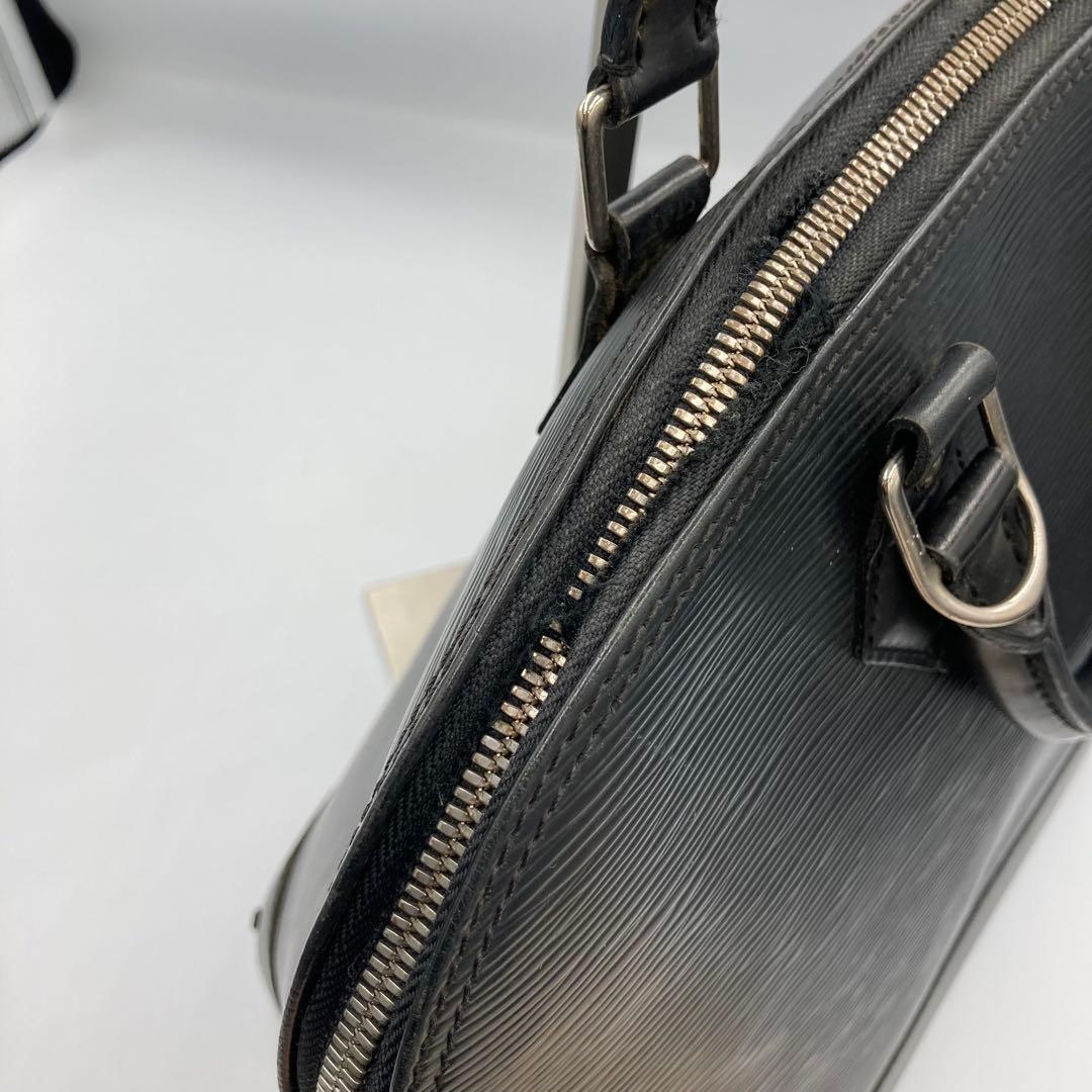 ルイヴィトン　アルマ　エピ　ブラック　ハンドバック　90A