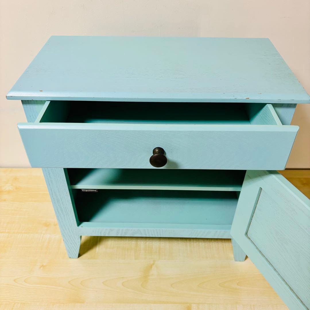 キャビネット　ビンテージ　レトロ　ポップ　棚　サイドテーブル　脇机 送料込み