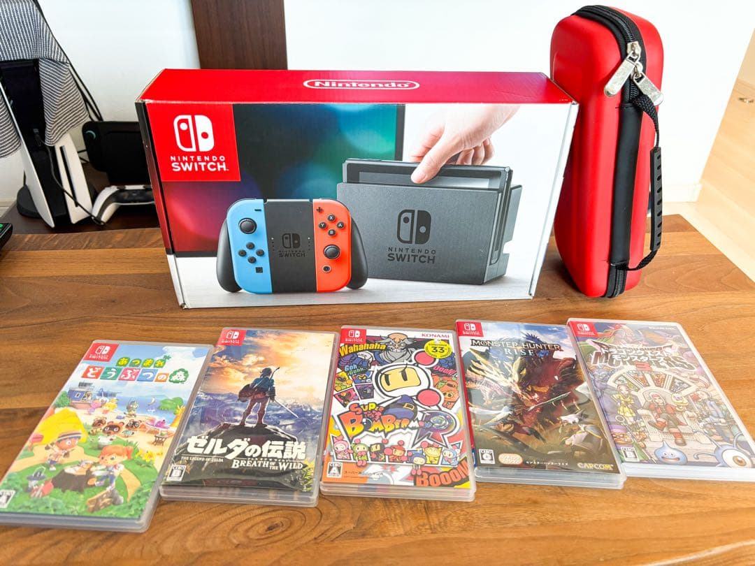 Nintendo Switch 本体　ソフト5本　セット　ケース付