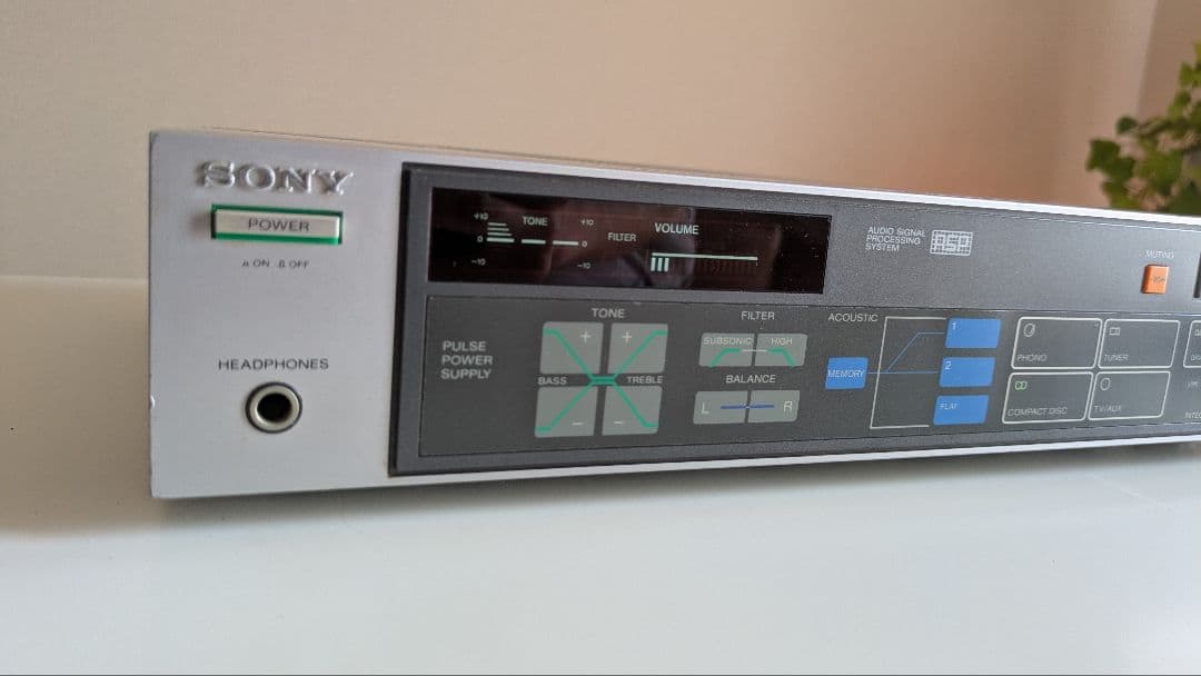 希少 SONY TA-V7 プリメインアンプ 80's