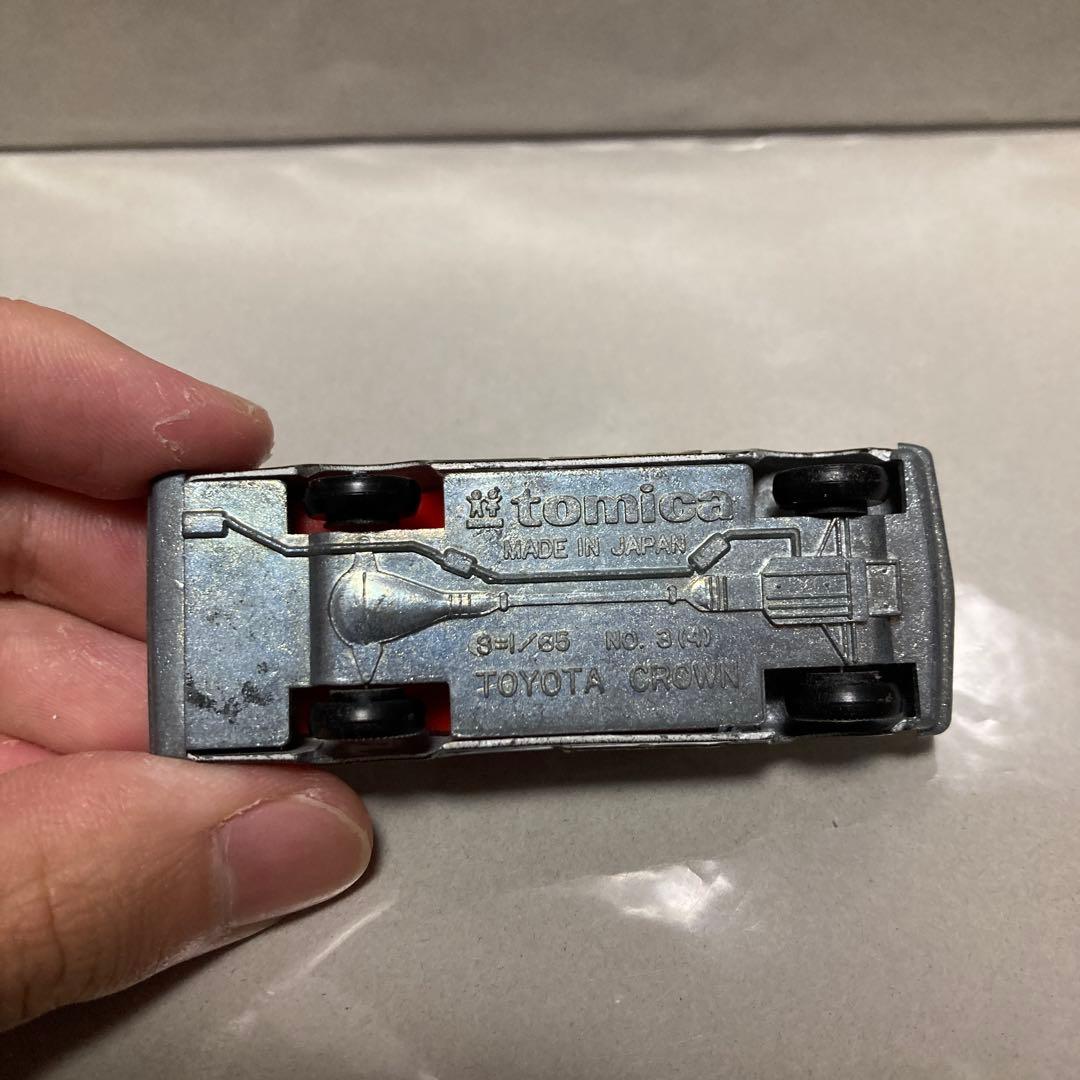 トミカ　トヨタ クラウン パトロールカー 1Aホイール 赤色灯Aタイプ 日本製