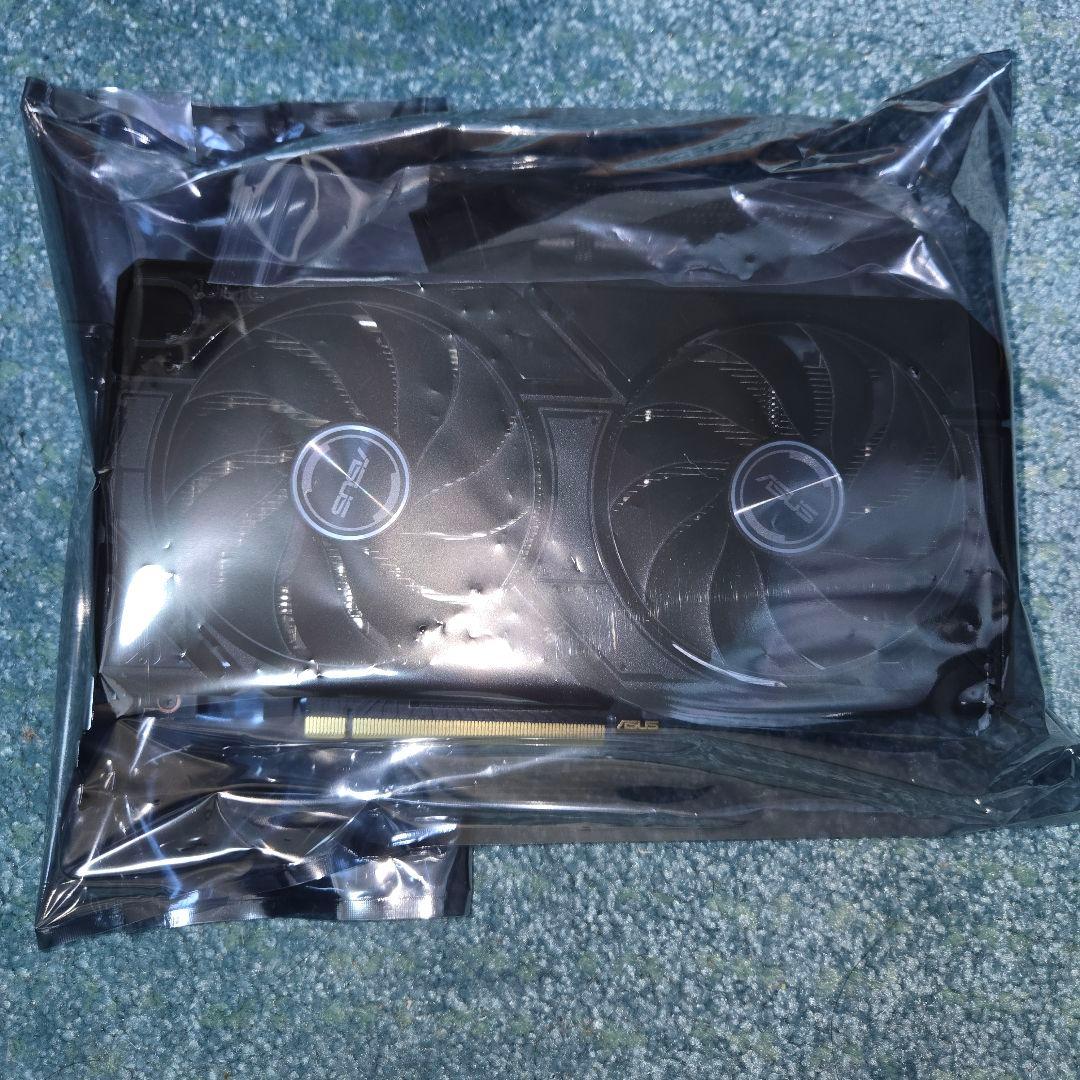 グラフィックボード・グラボ・ビデオカード ASUS Dual RTX 4070 SUPER EVO