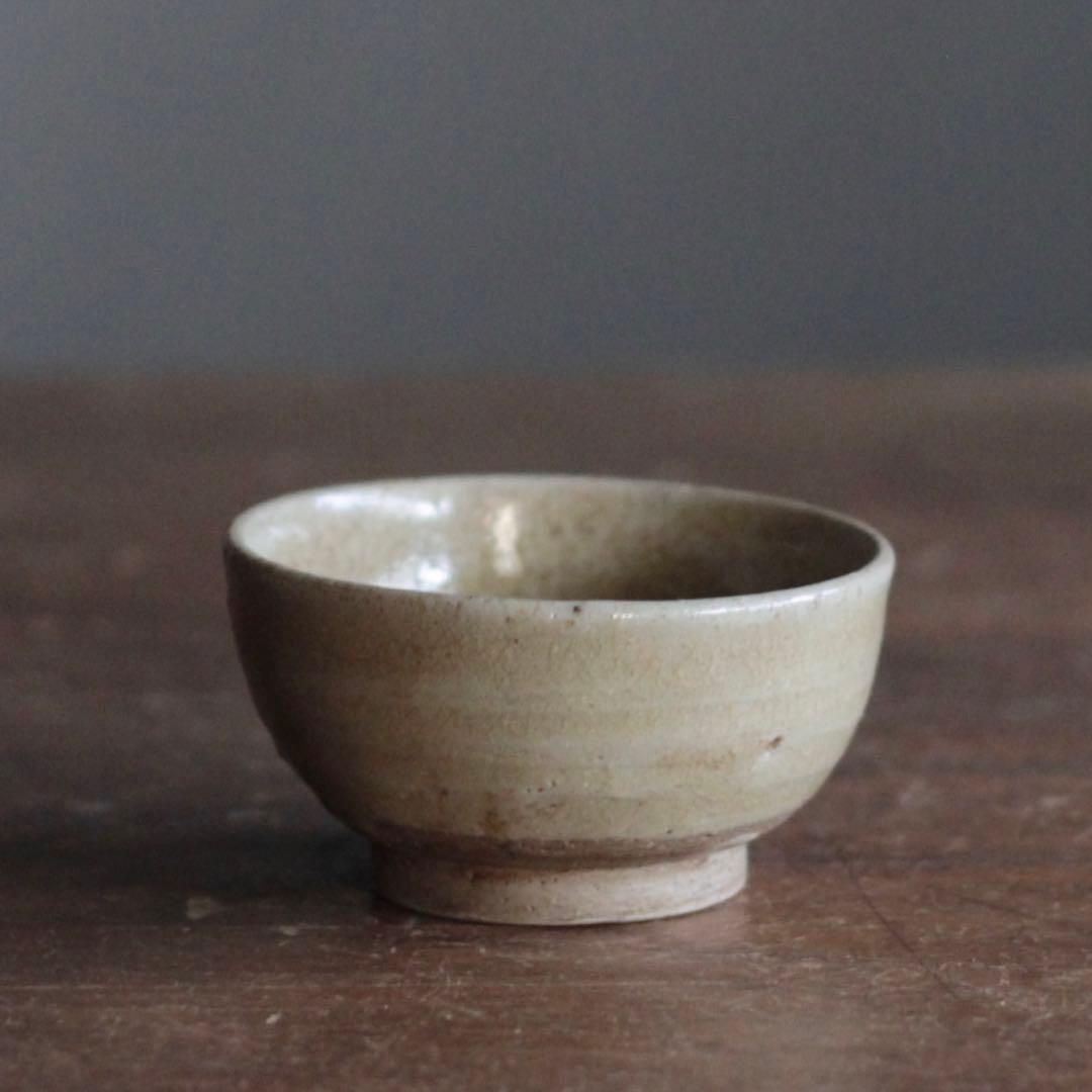 美濃 灰釉 盃 酒器 ぐい呑み 古美術 古道具 アンティーク