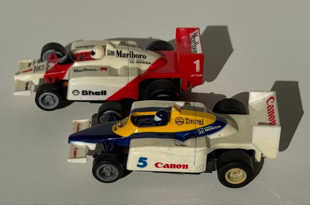 トミーのスロットカー 、マクラーレン ホンダとウィリアムズ ホンダ の2台セット