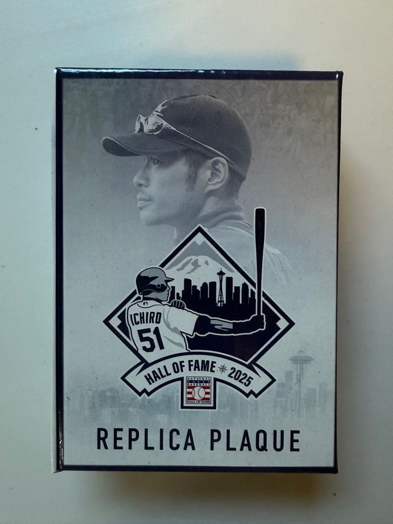や*ん様 イチロー　殿堂入り記念　球場配布　8月11日　プラーク　盾　マリナーズ
