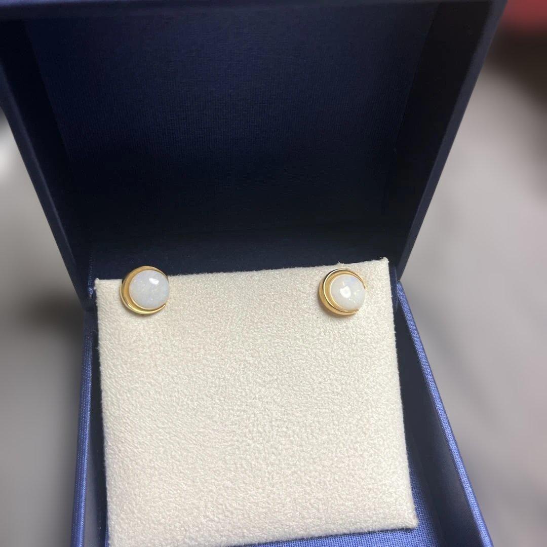 スタージュエリー k10 ムーン セッティング　ピアス　オパール