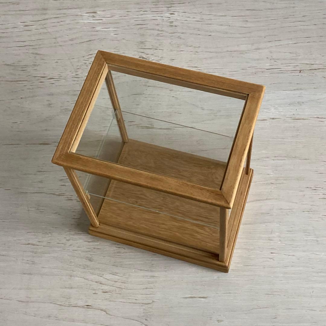 rin 古い木製 小振り ガラスケース 2段 卓上ショーケース 扉なし