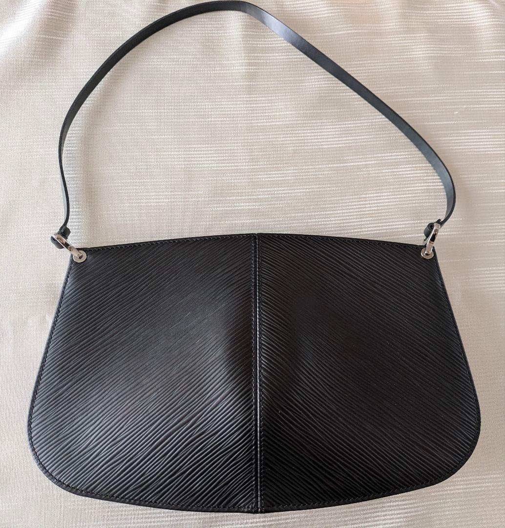 ルイヴィトン　エピ　ポシェット ドゥミリュンヌ　ブラック　アクセサリーポーチ