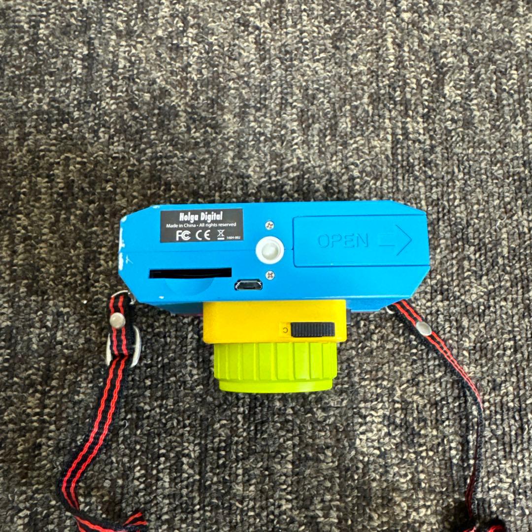 HOLGA DIGITAL トイカメラ