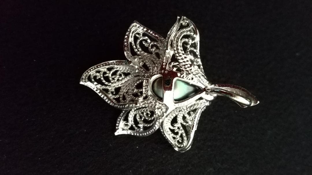 南洋真珠ペンダントヘッド