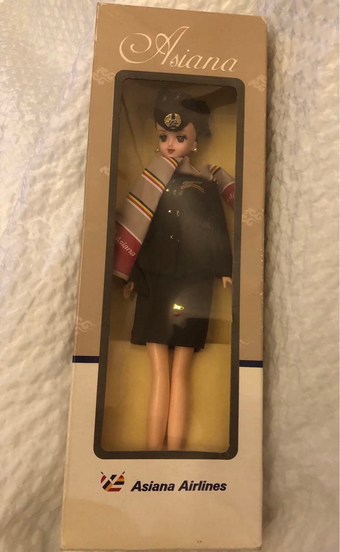 アシアナ航空　CA ドール　Ashiana Airlines 人形　希少