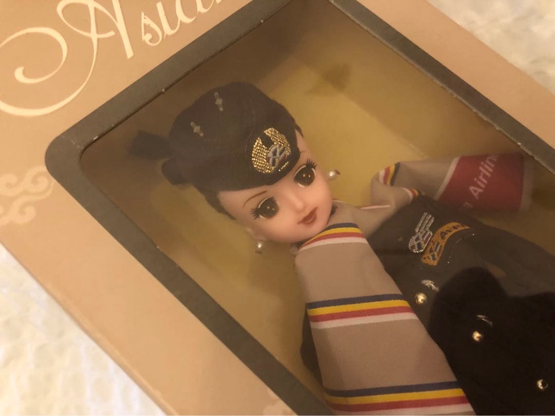 アシアナ航空　CA ドール　Ashiana Airlines 人形　希少