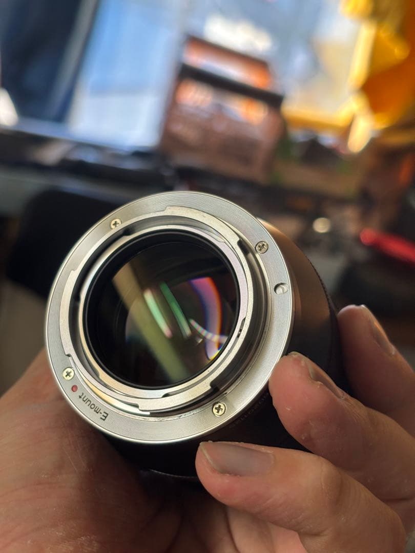 SIRUI 35mm F1.8 Anamorphic レンズ