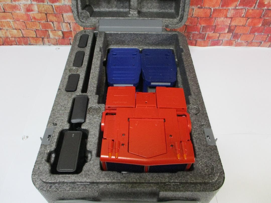 Robosen 　 ロボセン フラッグシップ オプティマスプライム（日本語版）