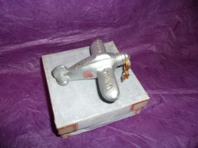 戦前 航空機型土鈴神風(超珍品)「 TOKYOーLONDON 記録飛行」趣味の会