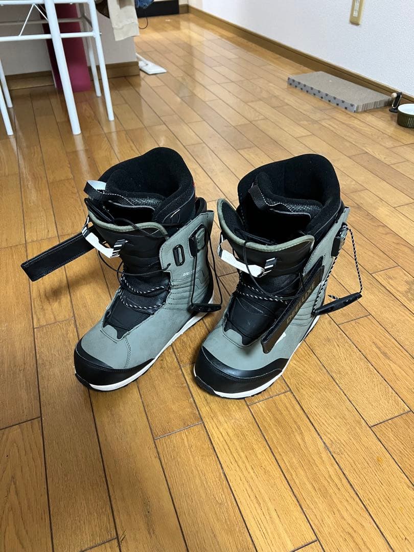 DEELUXE ブーツ EMPIRE 27.5