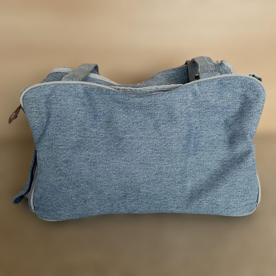 ルシアンエサヨ　キャリーバッグM