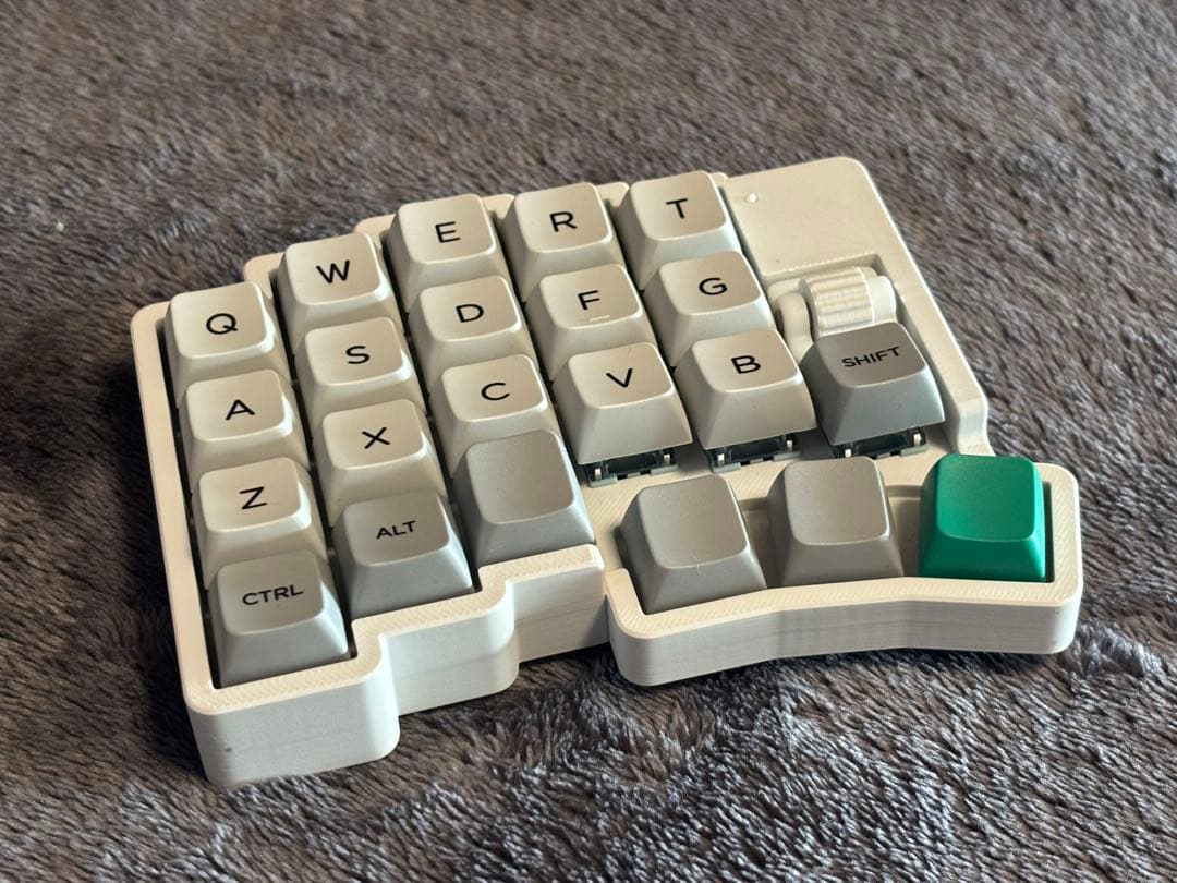 roBa キーボード 組み立て済み トラックボール付き