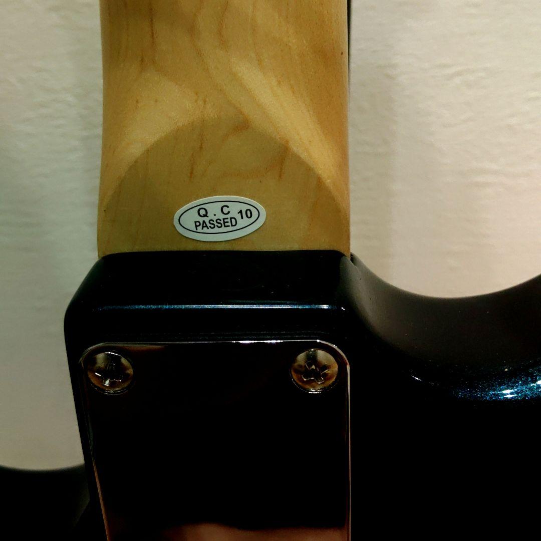 SELDER セルダー　エレキギター　（ジャンク品）