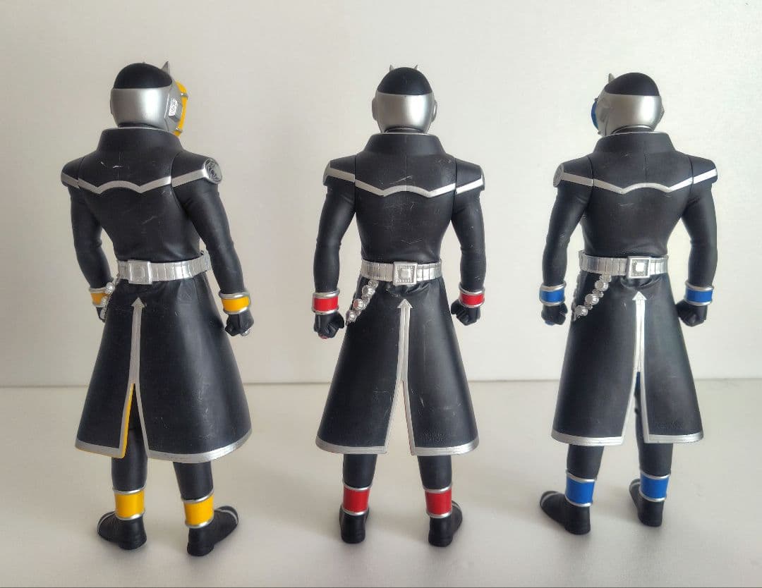 仮面ライダーウィザード　変身ベルト&リング&リングホルダー&フィギュア3体