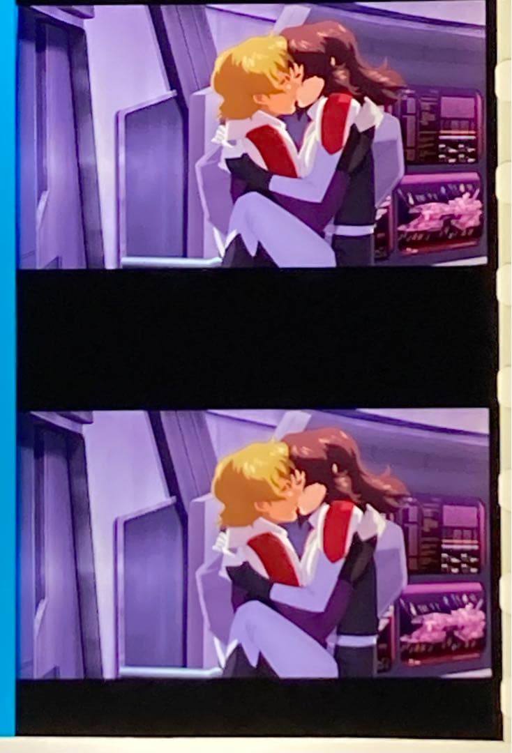 劇場版 機動戦士ガンダムSEEDFREEDOM12弾入場特典フィルム キスシーン