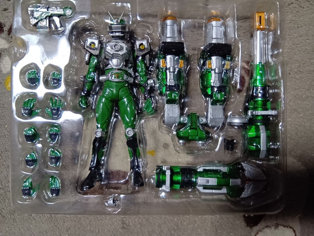 29日までの出品即購入は厳禁SHF仮面ライダーセット交渉中に付き購入は☓