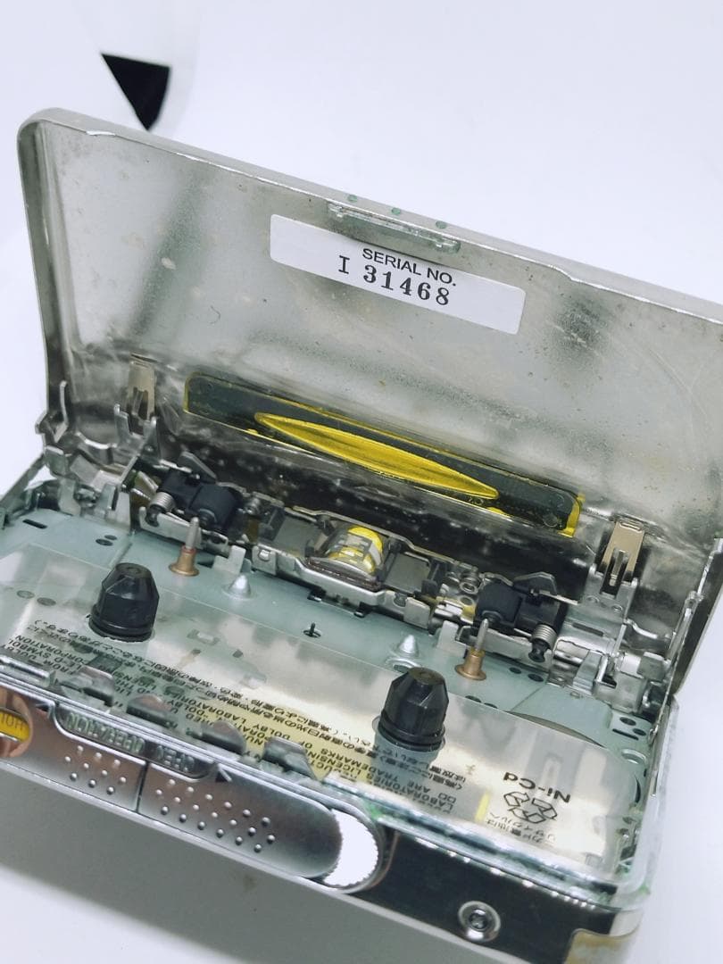 SONY　WALKMAN ウォークマン20周年記念 WM-EX20 シルバー