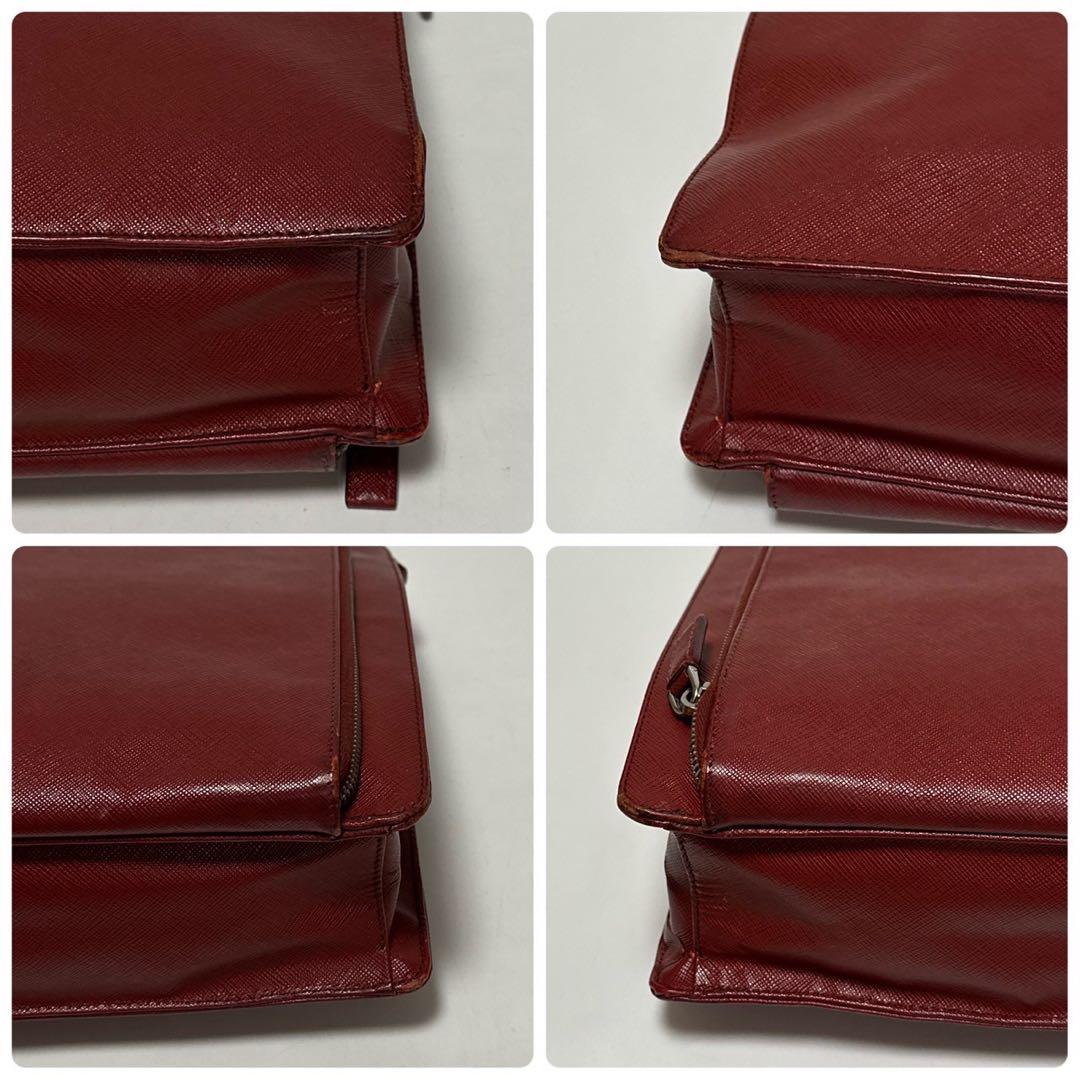 t44 プラダ　三角ロゴ　サフィアーノレザー　ブリーフケース　ハンドバッグ.