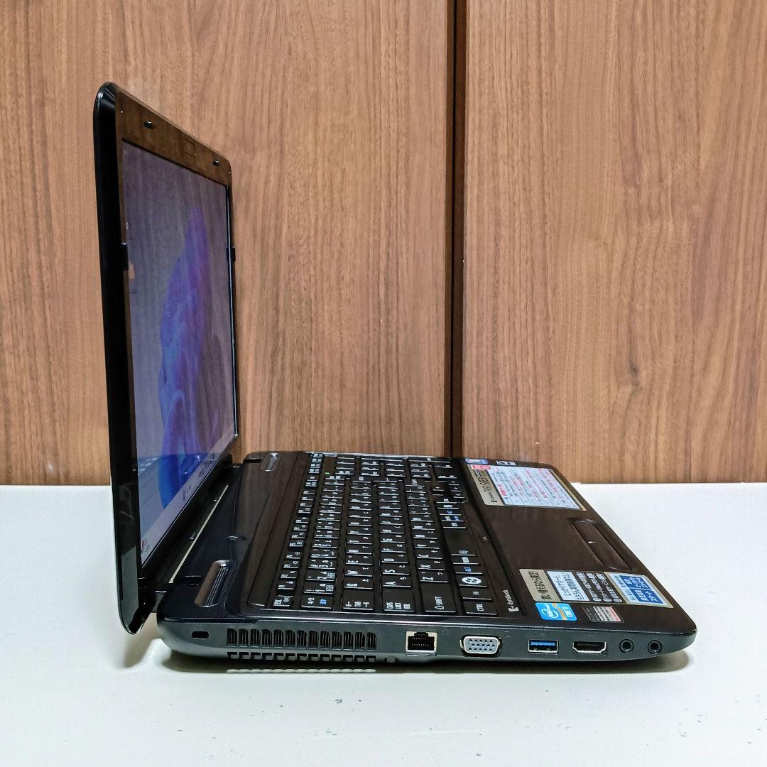 TOSHIBA dynabook Corei7 メモリ8GB SSD256GB