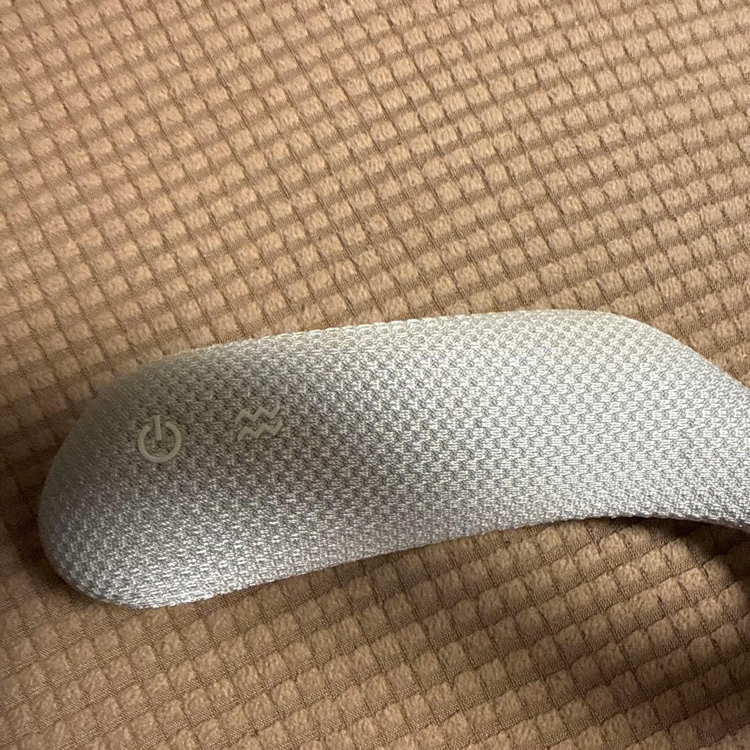 ウェアラブルネックスピーカー　FF7限定モデル