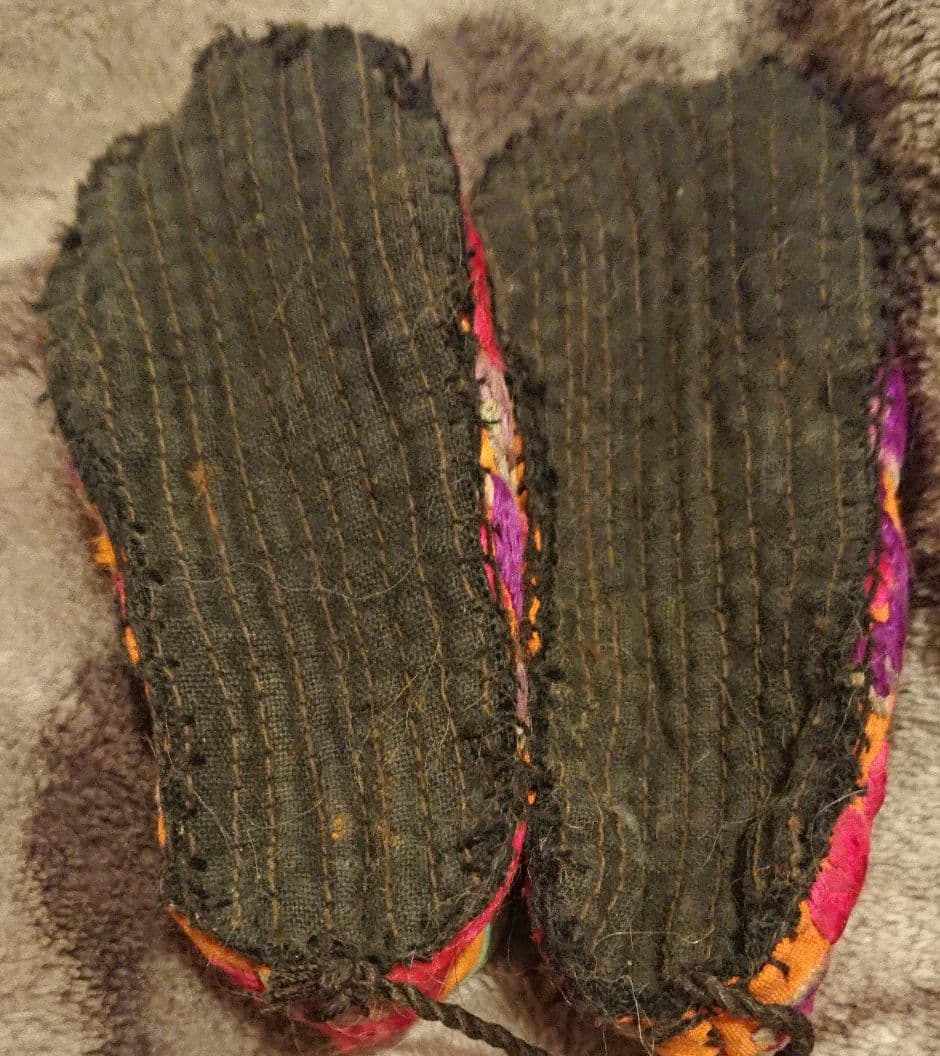 アンティーク 中国奥地少数民族 刺繍 幼児向け靴