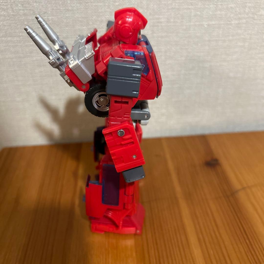 やっしー】アイアンハイド　 トランスフォーマー　スタジオシリーズ