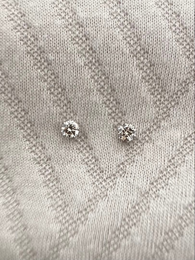 Pt900 ダイヤ 0.50ct(0.25×2) ピアス