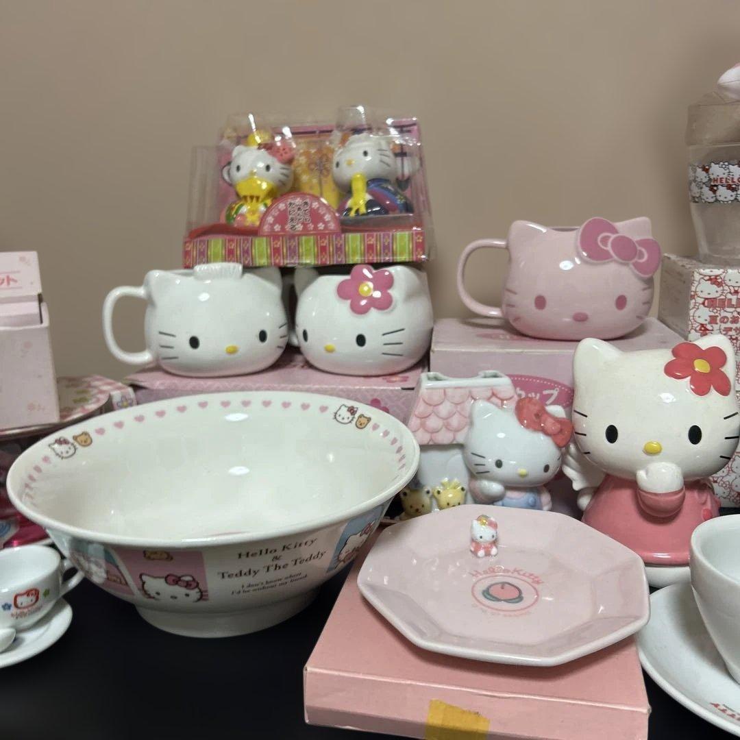 キティ　食器　陶器　グラス　等　まとめて　セット　サンリオ