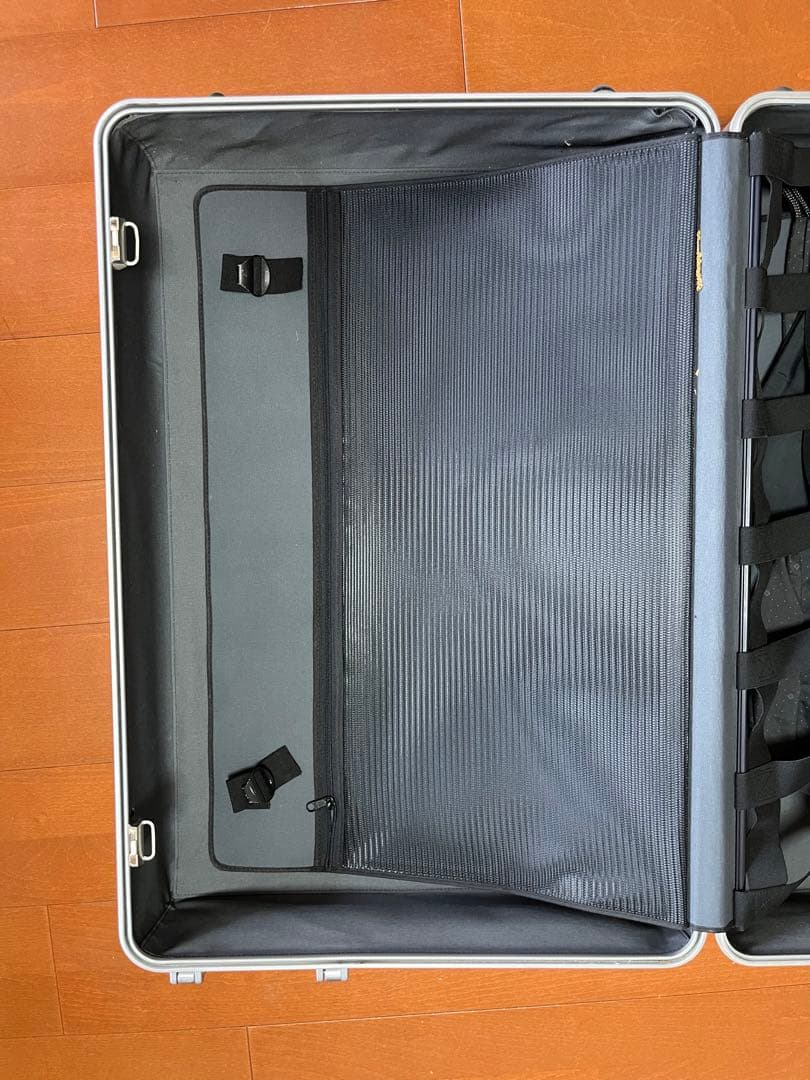 ゼロハリバートン　キャリーケース シルバー　ビンテージ