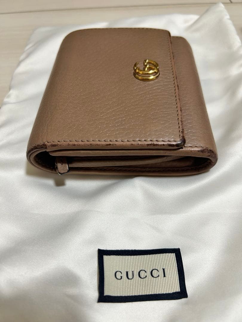 GUCCI 二つ折り財布 ブラウン レザー