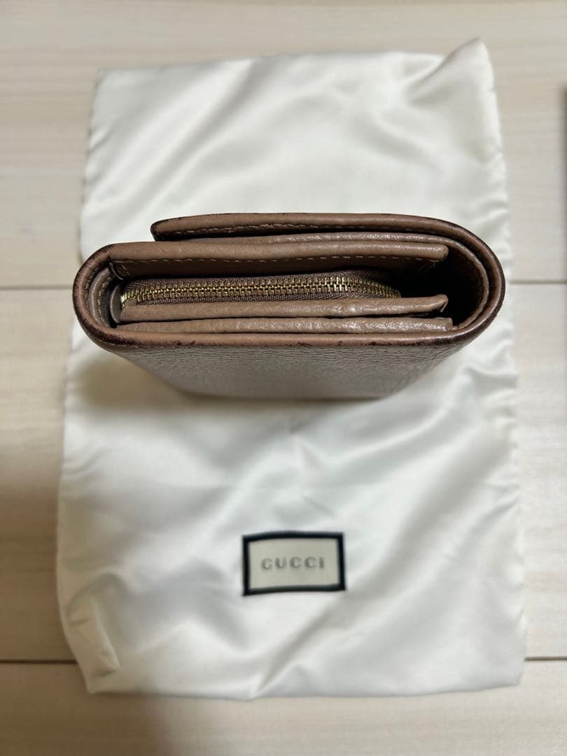 GUCCI 二つ折り財布 ブラウン レザー